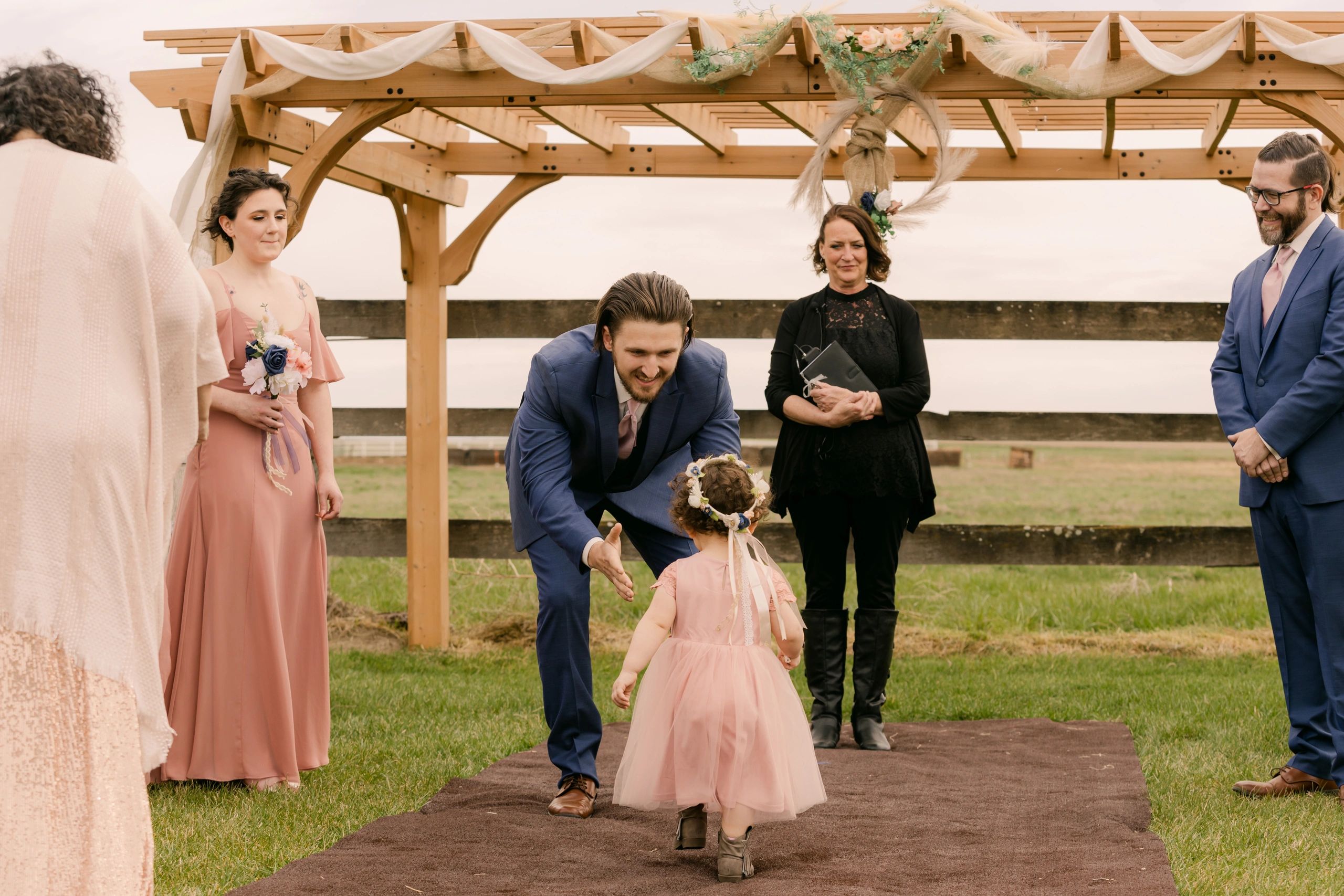 Reverend Stacey Miles At Stone Ridge Estates wedding venue, pasco, washington